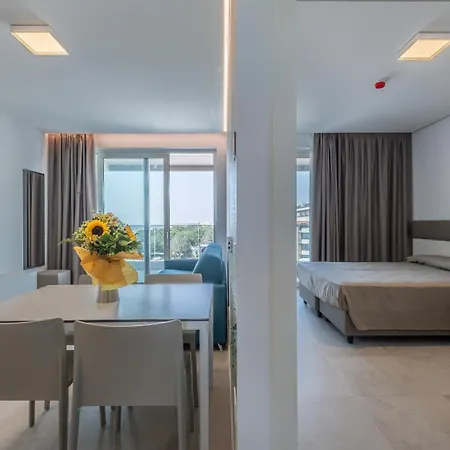 Panorama מלון דירות