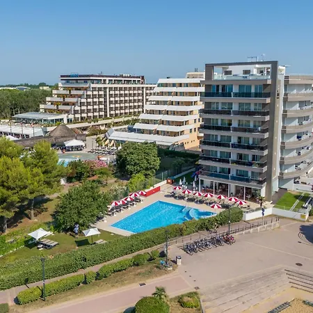 Aparthotel Panorama Beach 3* Bibione