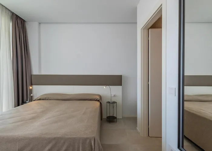 Aparthotel Panorama Beach 3*