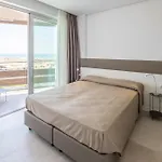 Ξενοδοχείο με διαμερίσματα Panorama Μπιμπιόνε