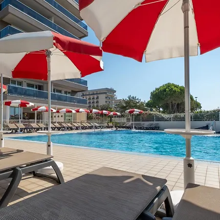 アパートホテル Panorama 3*