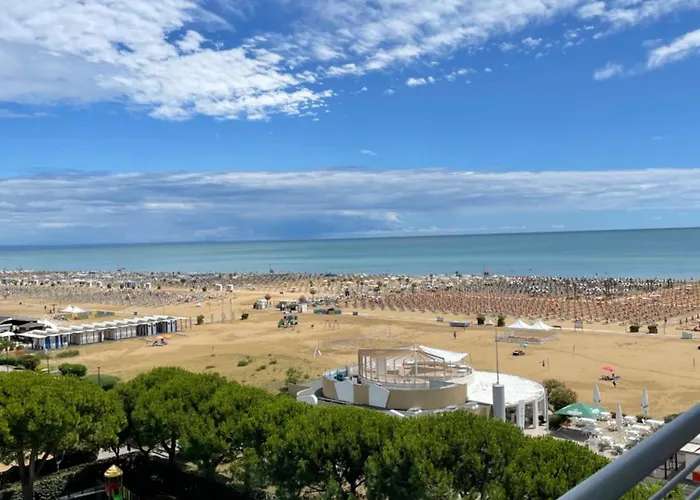 Panorama Apartahotel 3*